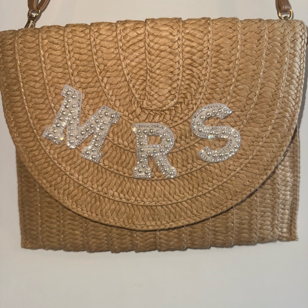 Perfect for a bride to be! Great for honeymoon! #Bridal
